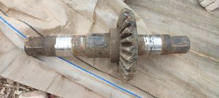 Eje rotovator BJR usado