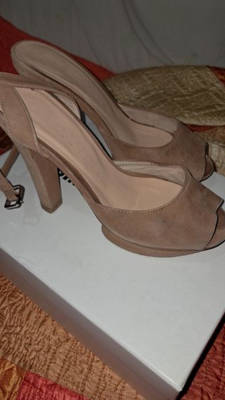 Sandalias BIMBA Y LOLA beige