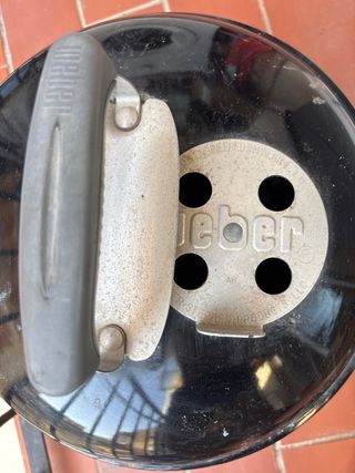 Barbacoa Weber portátil negra Smokey Joe