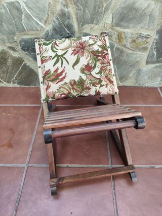 Revistero plegable vintage
