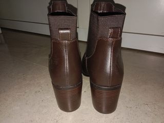 Botines Marrón Piel - Elegantes