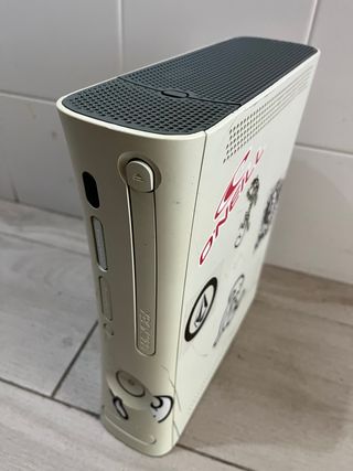 Xbox 360 - Gris y Blanca
