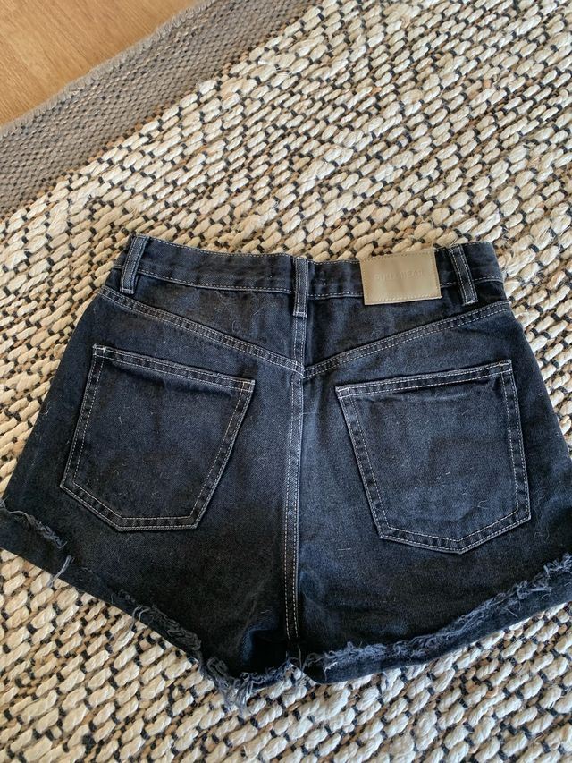 Shorts negros PULL&BEAR -talla 36