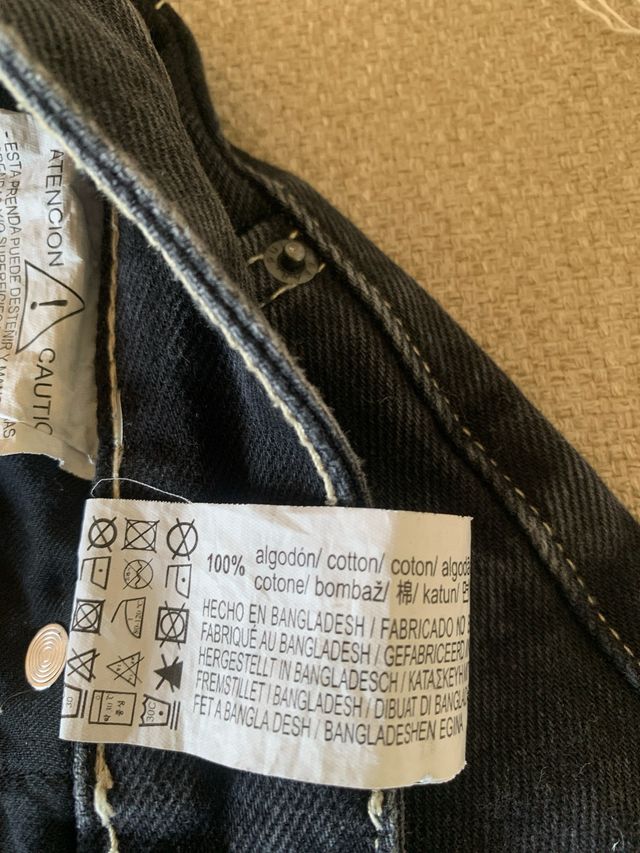 Shorts negros PULL&BEAR -talla 36