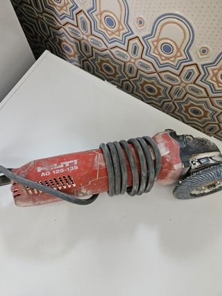Amoladora Hilti AG 115 %
