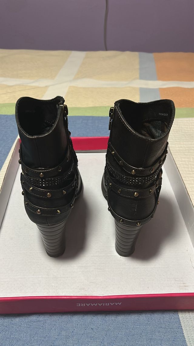 Botines MARIAMARE marrón oscuro