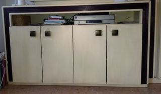 3 muebles : Tv,  vitrina y aparado