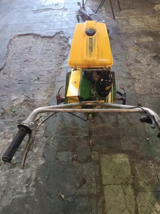 Motoazada Minsel: Cultivador