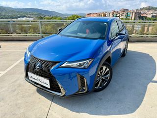Lexus UX 2021