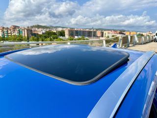 Lexus UX 2021