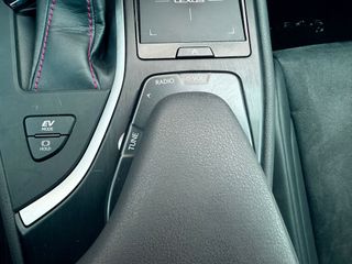 Lexus UX 2021