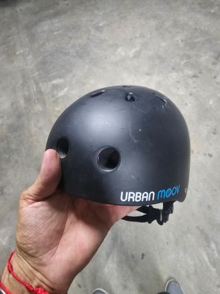 Casco Skate Negro - Buen Estado