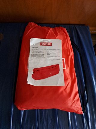 Sofá hinchable Granini rojo