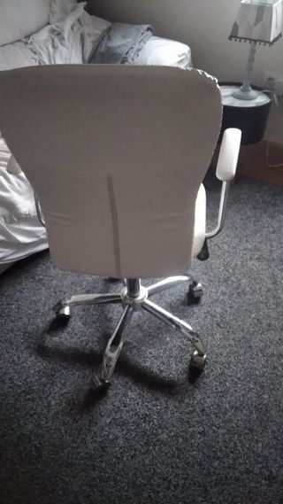 Silla escritorio blanca polipiel