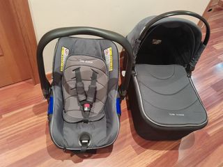 Carrito de bebé, capazo y silla de coche
