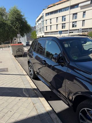 🚗 BMW X5 M50i xDrive 530CV – FULL EQUIPO