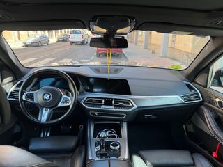 🚗 BMW X5 M50i xDrive 530CV – FULL EQUIPO