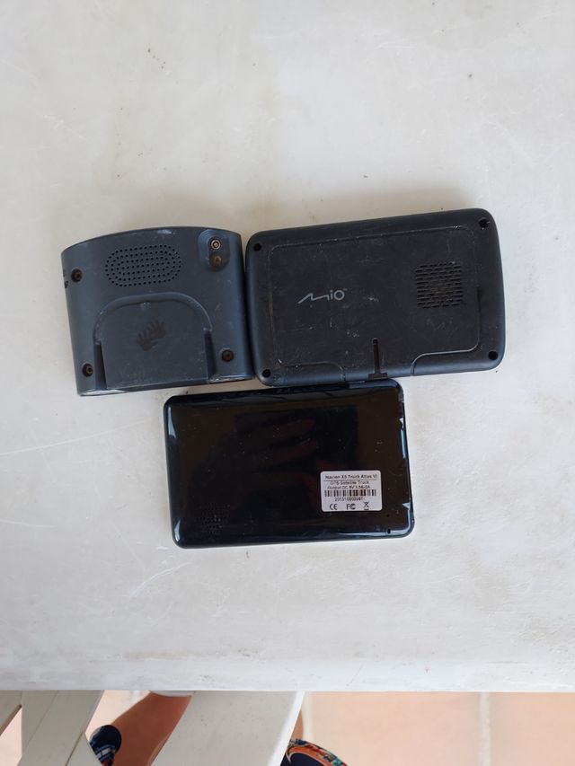 3 GPS usados: TomTom, Mio & Navman.