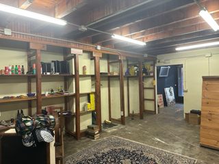 Local comercial c/Lapuyade. Impecable. 2 plantas.