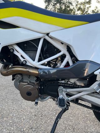 Husqvarna 701 Supermoto