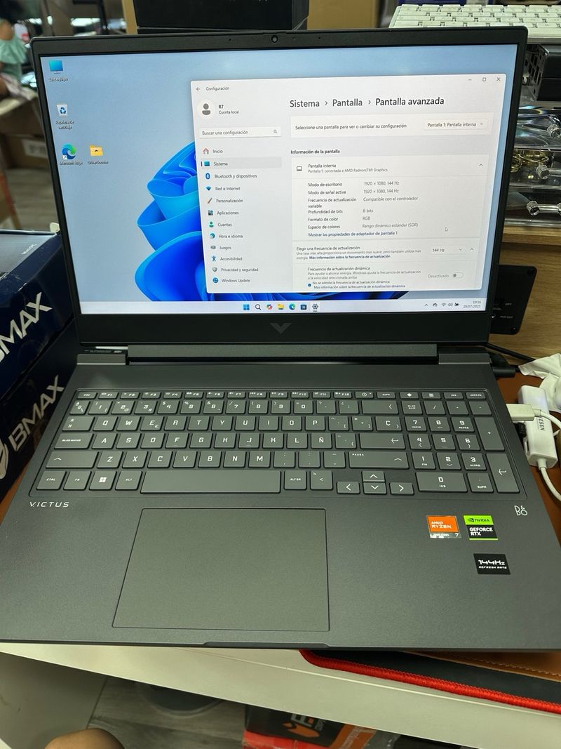 HP Victus Gaming Laptop - 7 7840HS#2921R9 afbeelding 6