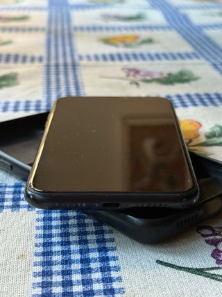iPhone Xr negro