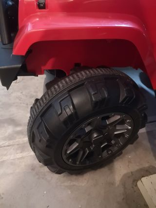 Jeep 4x4 eléctrico infantil