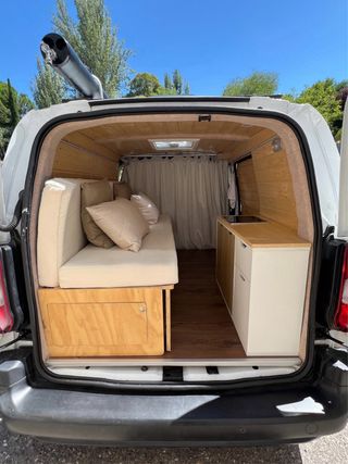 Peugeot Partner Camper