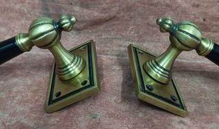DOS MANIVELAS TIRADORES PUERTAS BRONCE Y BAQUELITA