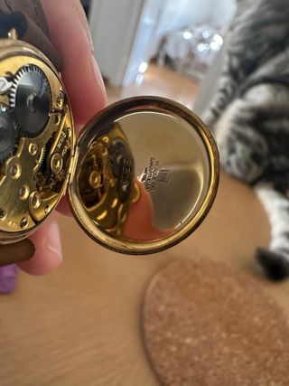 Reloj Unic antiguo dorado