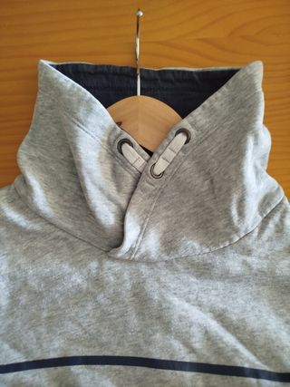 Sudadera gris H&M 12-14 años