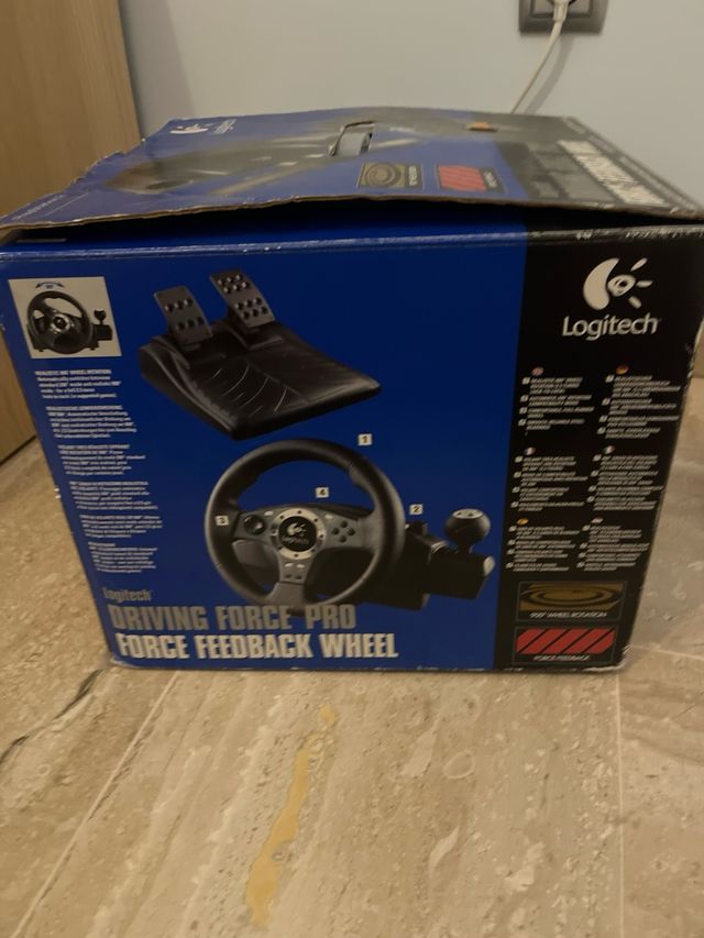 Logitech Driving Force Pro