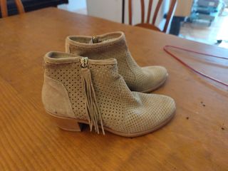 Botines TRAVERIS beige talla 37