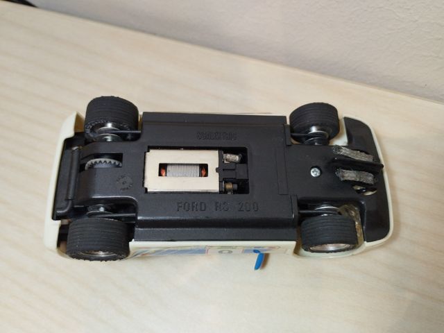 Scalextric Ford RS 200 coche