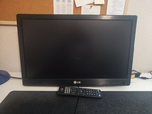 TV LG 22" - Negro