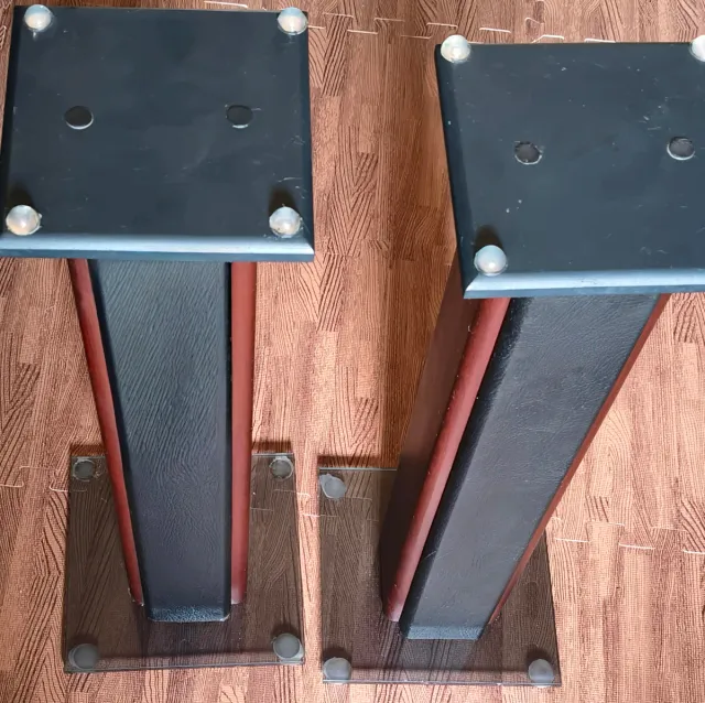 Soportes para altavoces Sonus Faber, madera, cuero