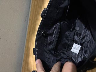 Bolso tote negro + accesorios