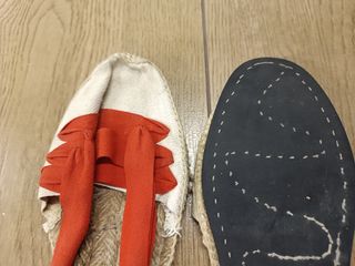 Espardenyes set vetes vermelles, aplargatas