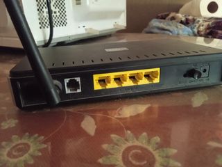 Router D-Link DSL-2640B WiFi