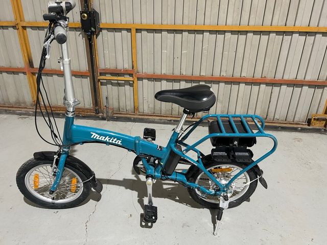 Bicicleta eléctrica plegable Makita