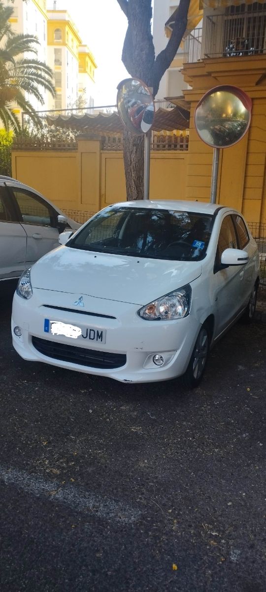 Mitsubishi Space Star 2015