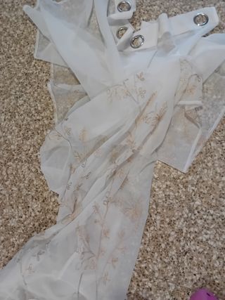 Tende bianche con ricami oro270x120