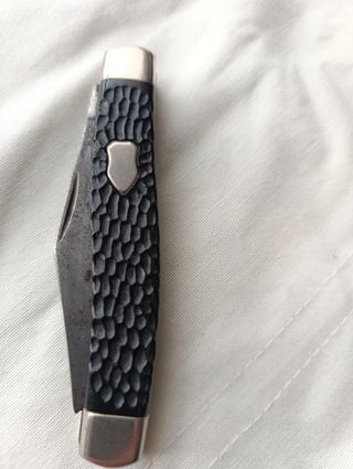 Collezione di vecchi coltelli