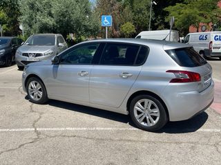 Peugeot 308 2013