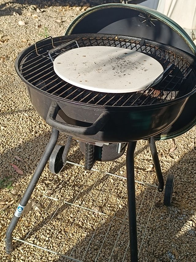 Parrilla de carbón - Negra y Verde
