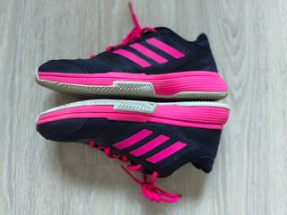 Zapatillas Adidas pádel mujer - negras y rosas