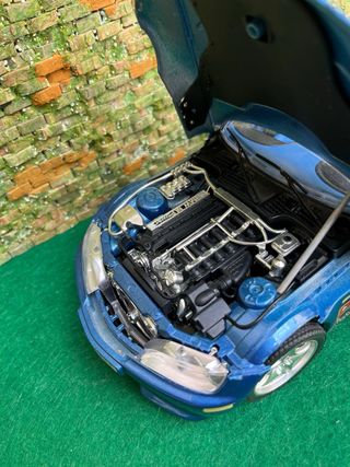 BMW Z3 Roadster “Juiced” – Escala 1:18 – Bburago
