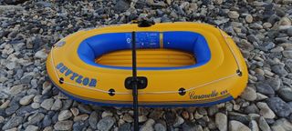 Barca hinchable Sevylor con remos