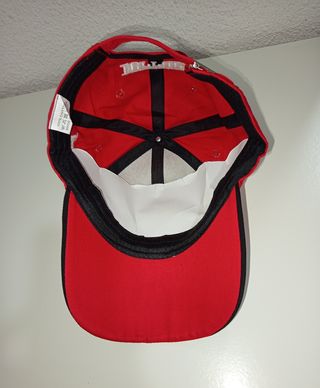 Gorra deportiva Ferrari
