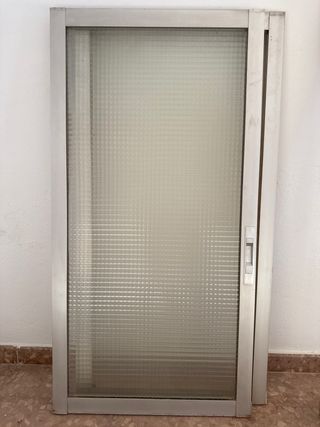 Ventana corredera de aluminio 124x125cm